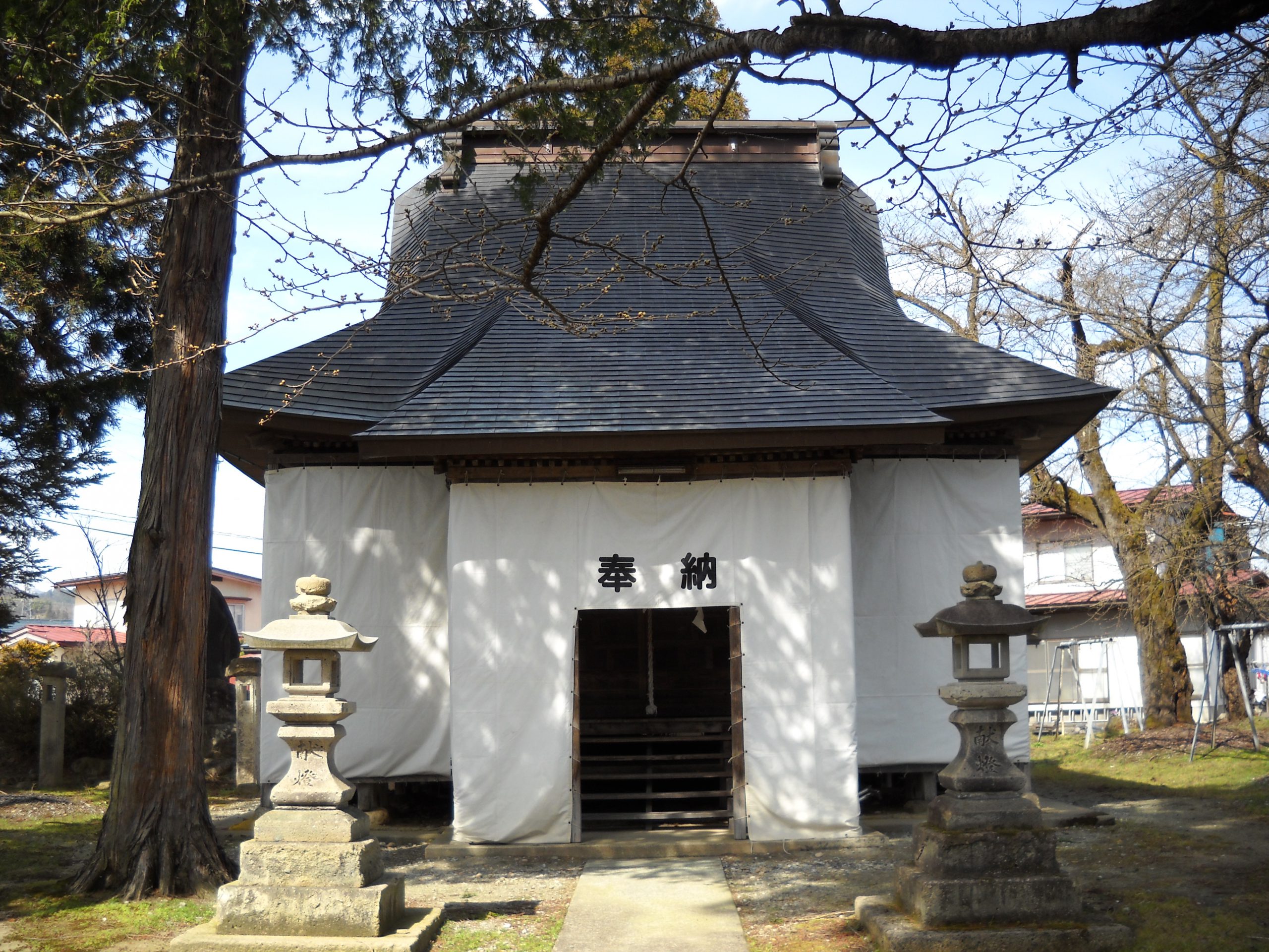 白山堂白山神社